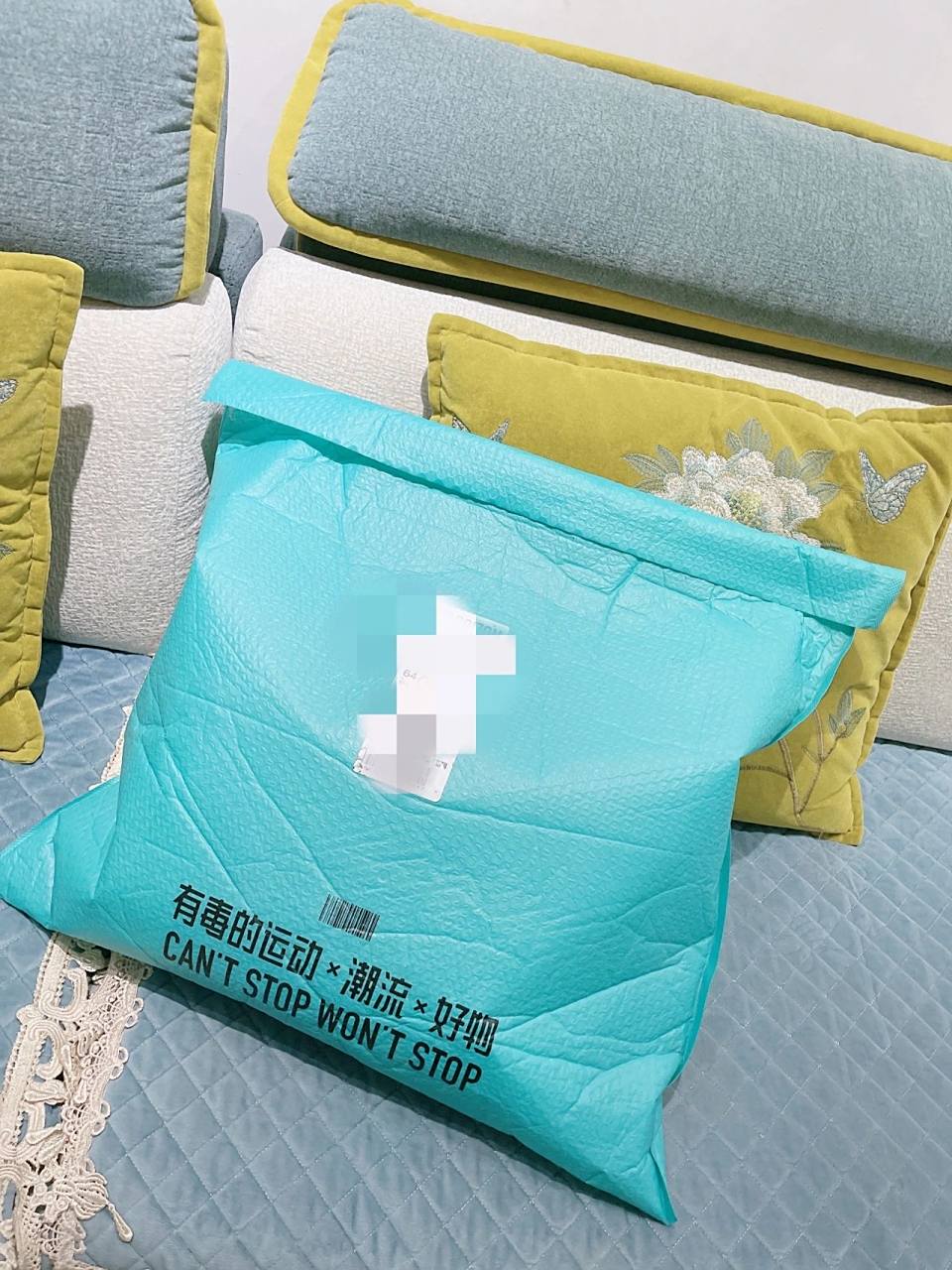 你们得物包装是不是也是这样?