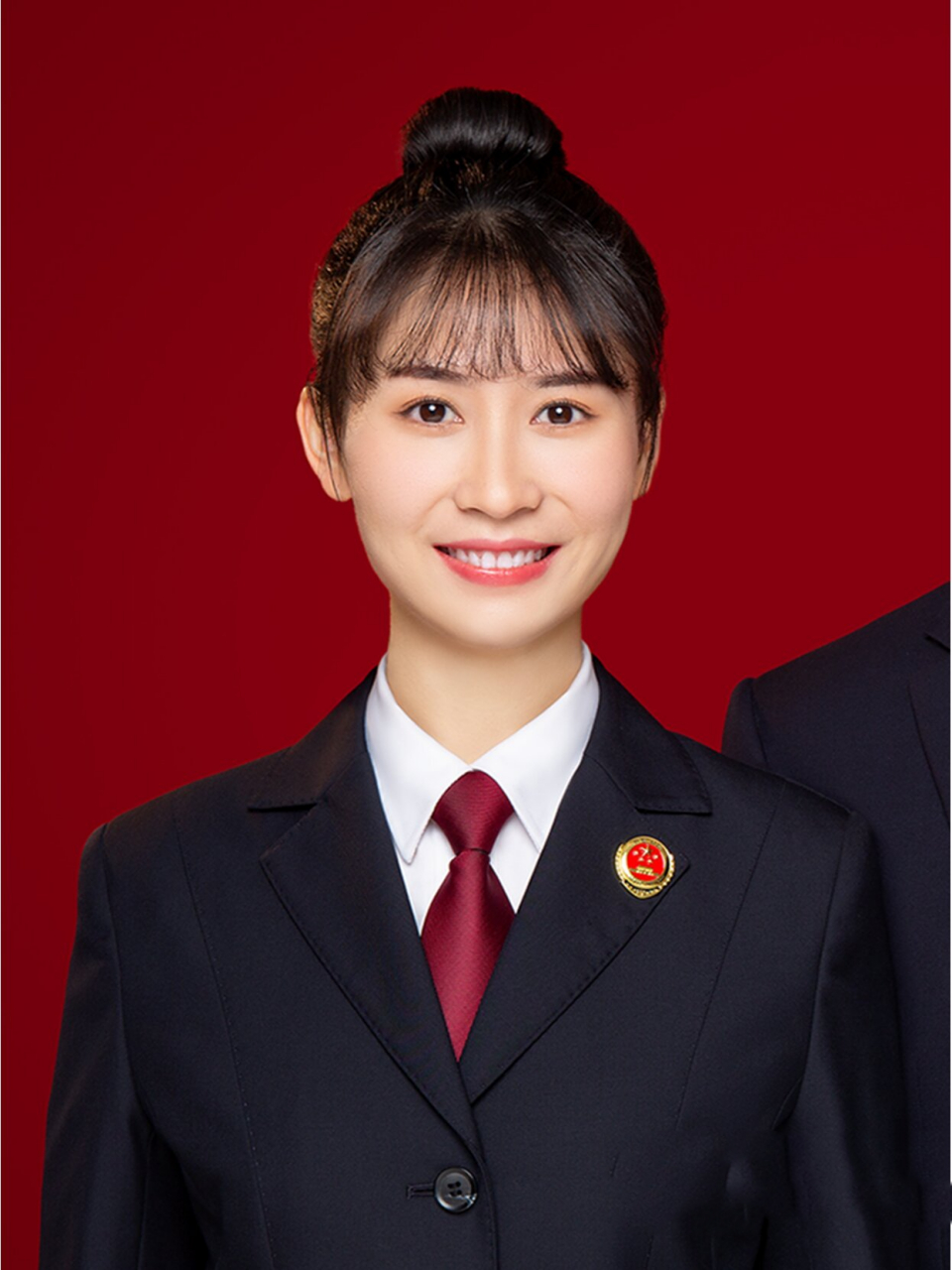 检察官和法官的登记照,太美了 找到了称心如意的另一半,就快点拍照