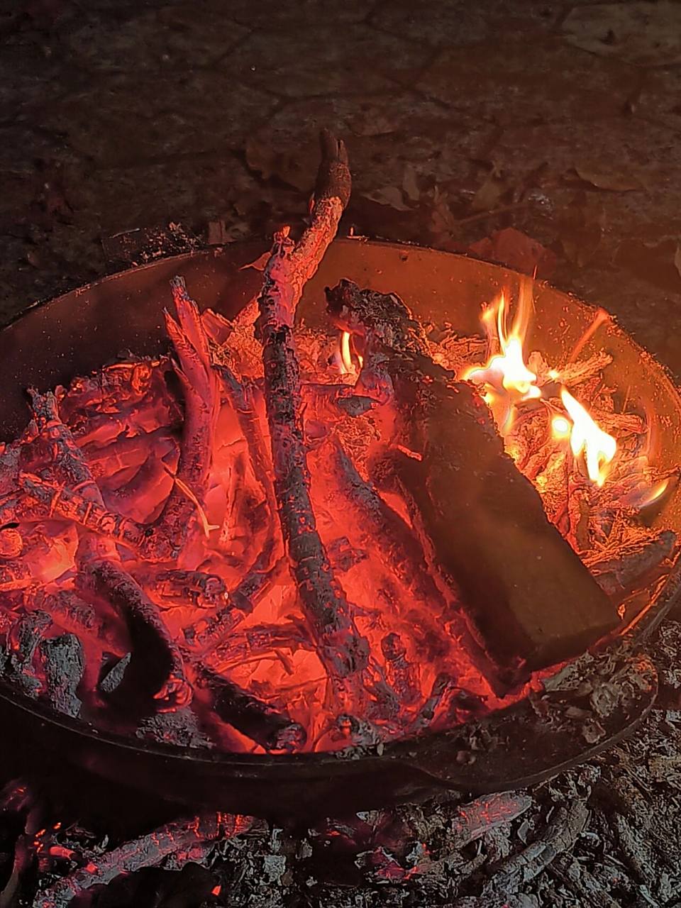 过年啦～跨火盆～霉运燃尽～ 火97似乎对于我们这个民族有着特别的