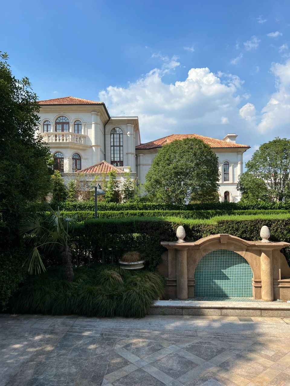 上海第一豪宅檀宫9.1亿的庄园别墅 ]沪上第壹豪宅!