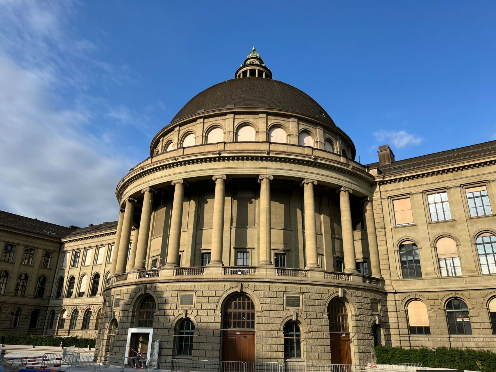 瑞士9893苏黎世联邦理工大学