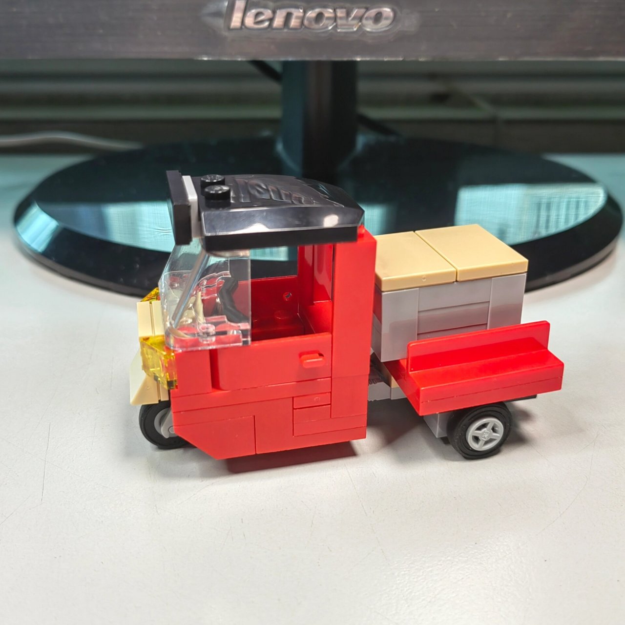 乐高76026三轮小卡车全色系 出自早年dc的大猩猩套装,机甲吃藕丑,大