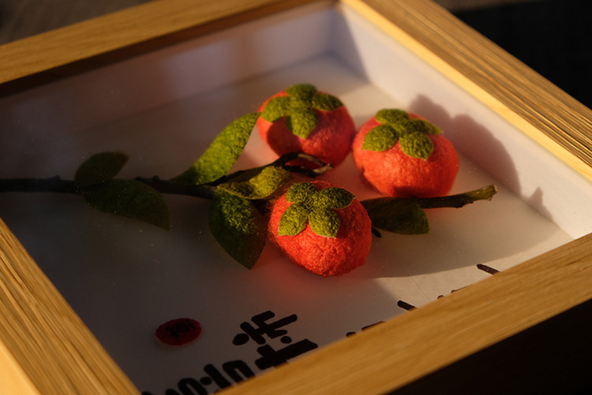蚕茧做的画框|喜柿连连手工相框|装饰画 蚕桑文化的魅力,手工艺术的
