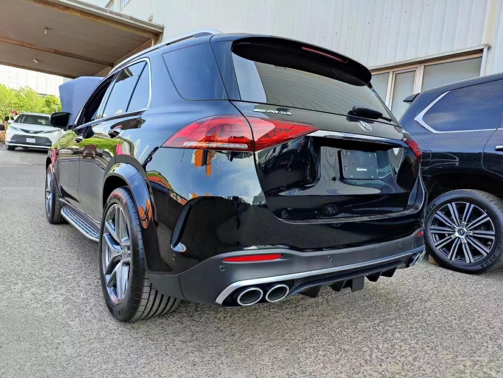 98962021款加拿大版奔驰gle53 欢迎订购 价格110万 曜石黑外观