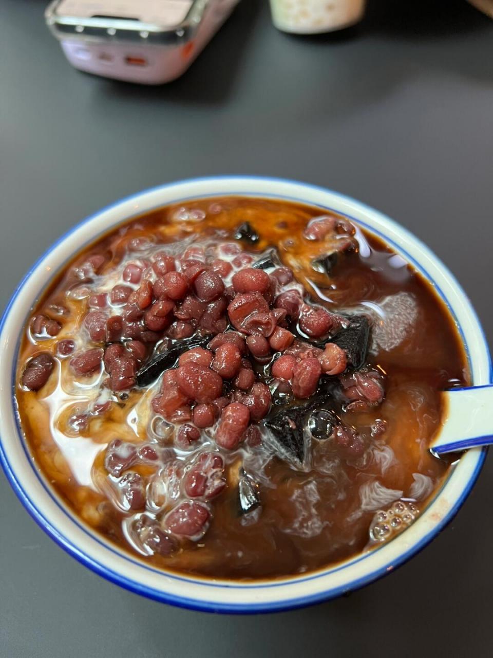 武汉美食# #武汉美食推荐# #罗宋汤# #通心粉# #三阳路