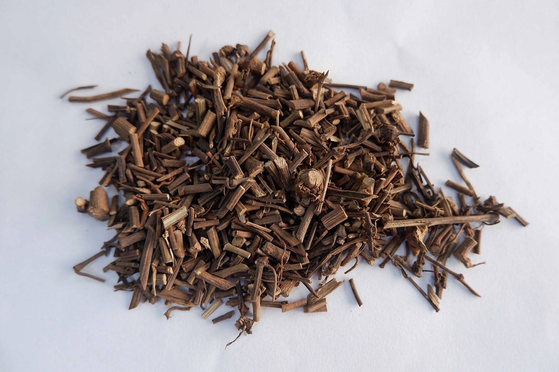 祛风湿海风藤-每日懂一味中药材 海风藤 海风藤祛风湿,胡椒科植物藤的