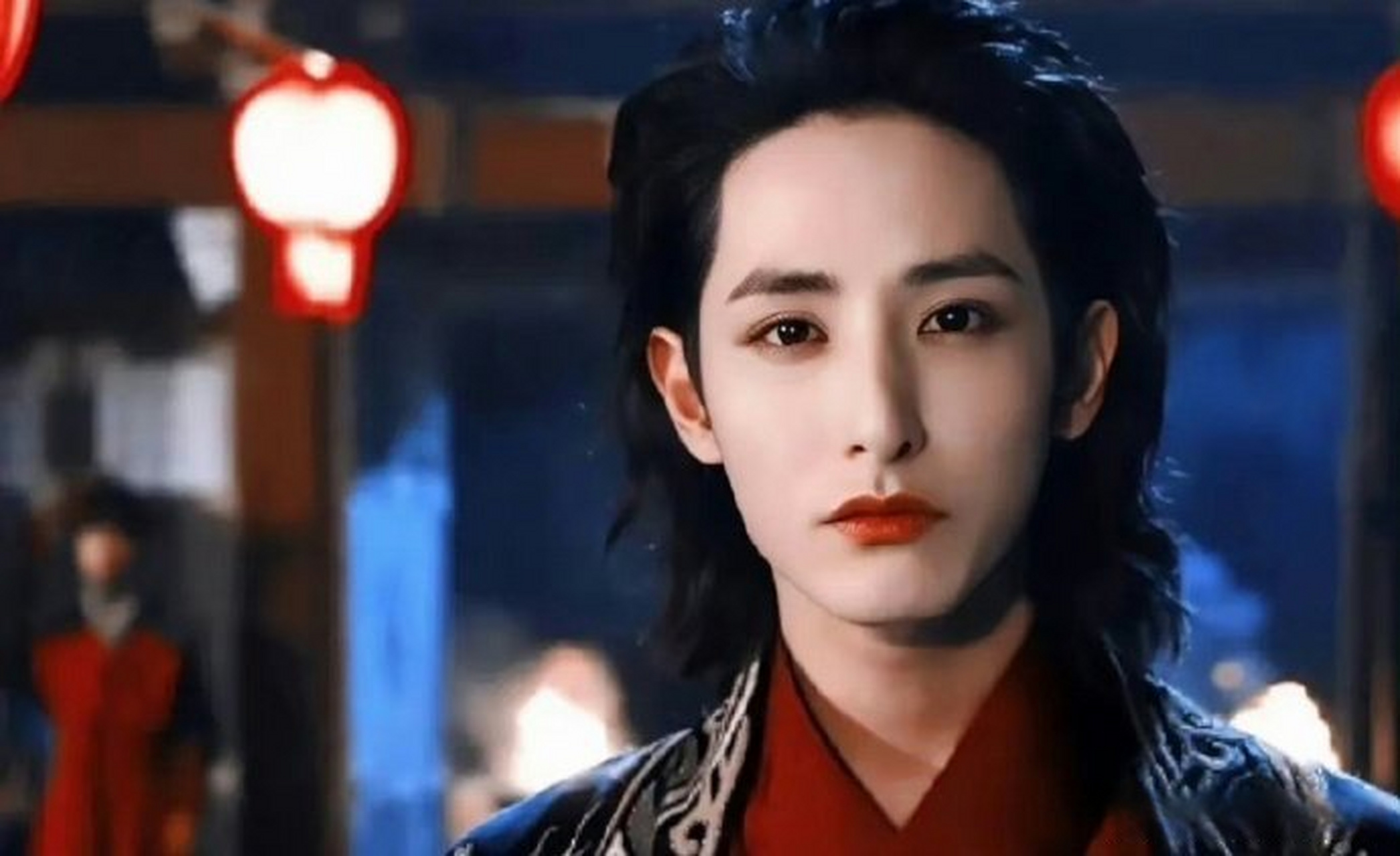 有网友说邓为是中国人自己的李洙赫,你觉得像吗?