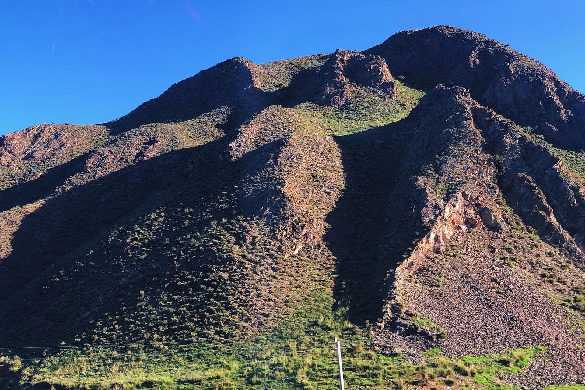 橡皮山|3800米上的人与自然 橡皮山其实就是从青海湖去茶卡镇路上的一