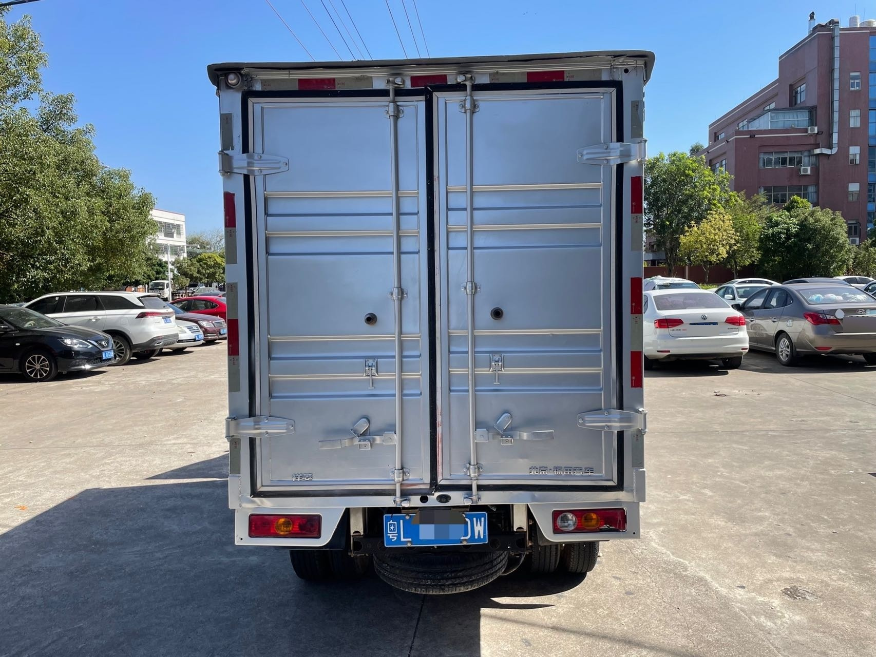 21年小货车福田祥菱m1,单排后双轮手动1.