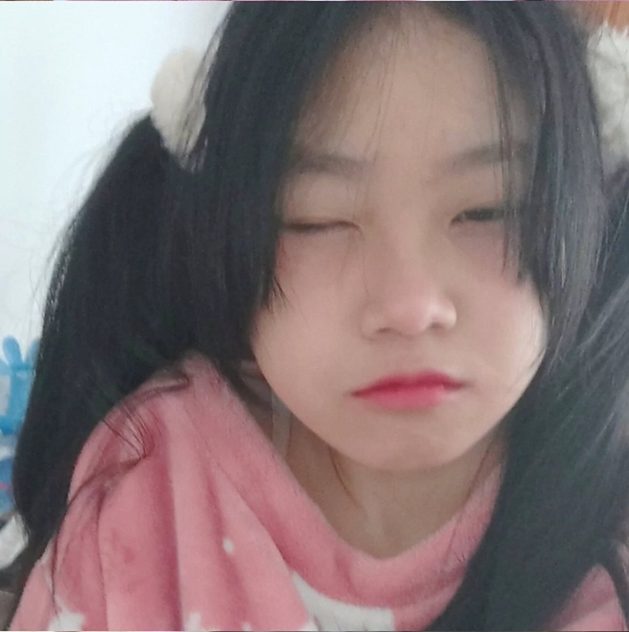 不像网图的头像