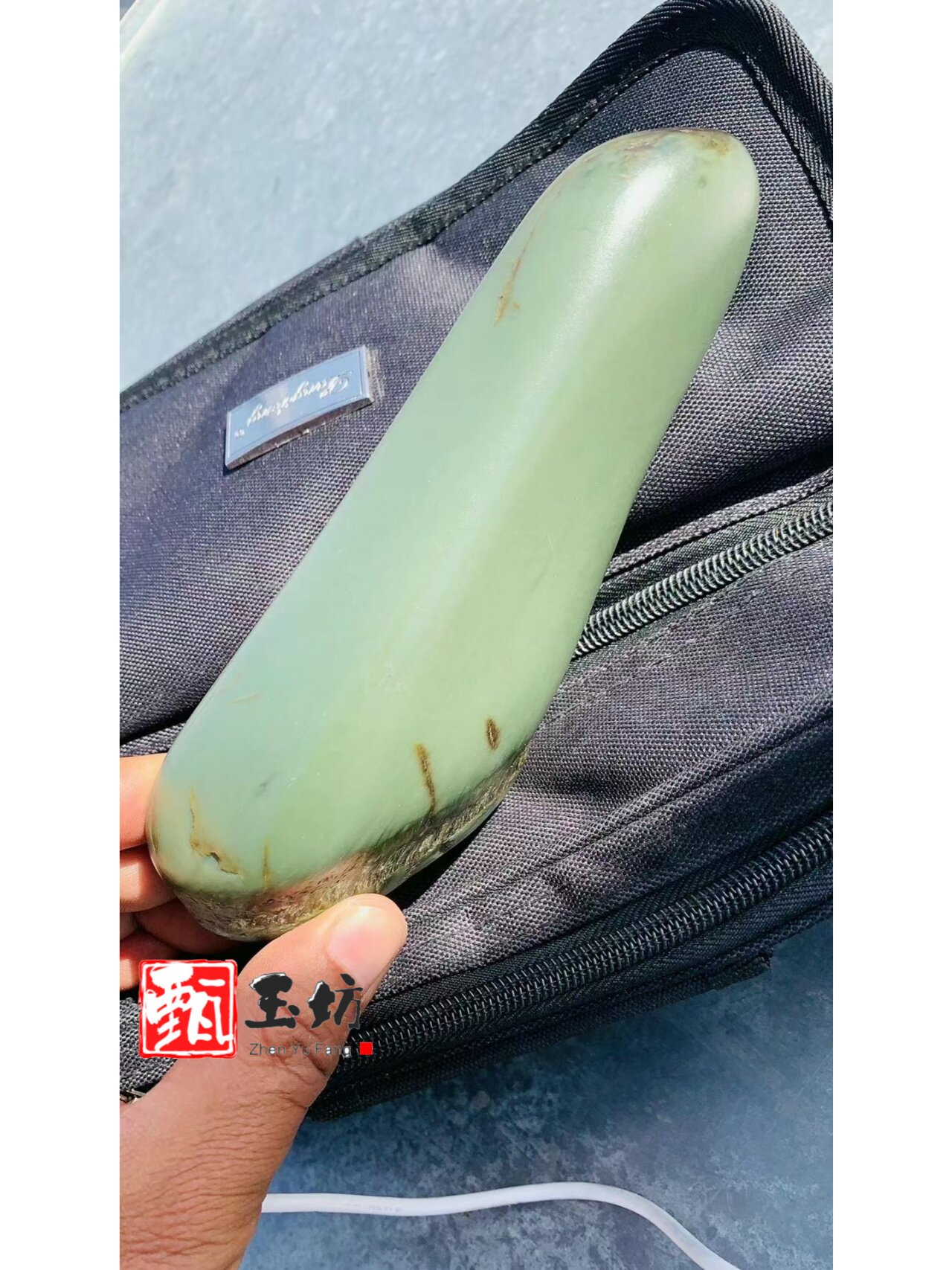 细度为王,又见和田玉沙枣青 甄玉坊和田玉知识科普: 又见和田玉沙枣青