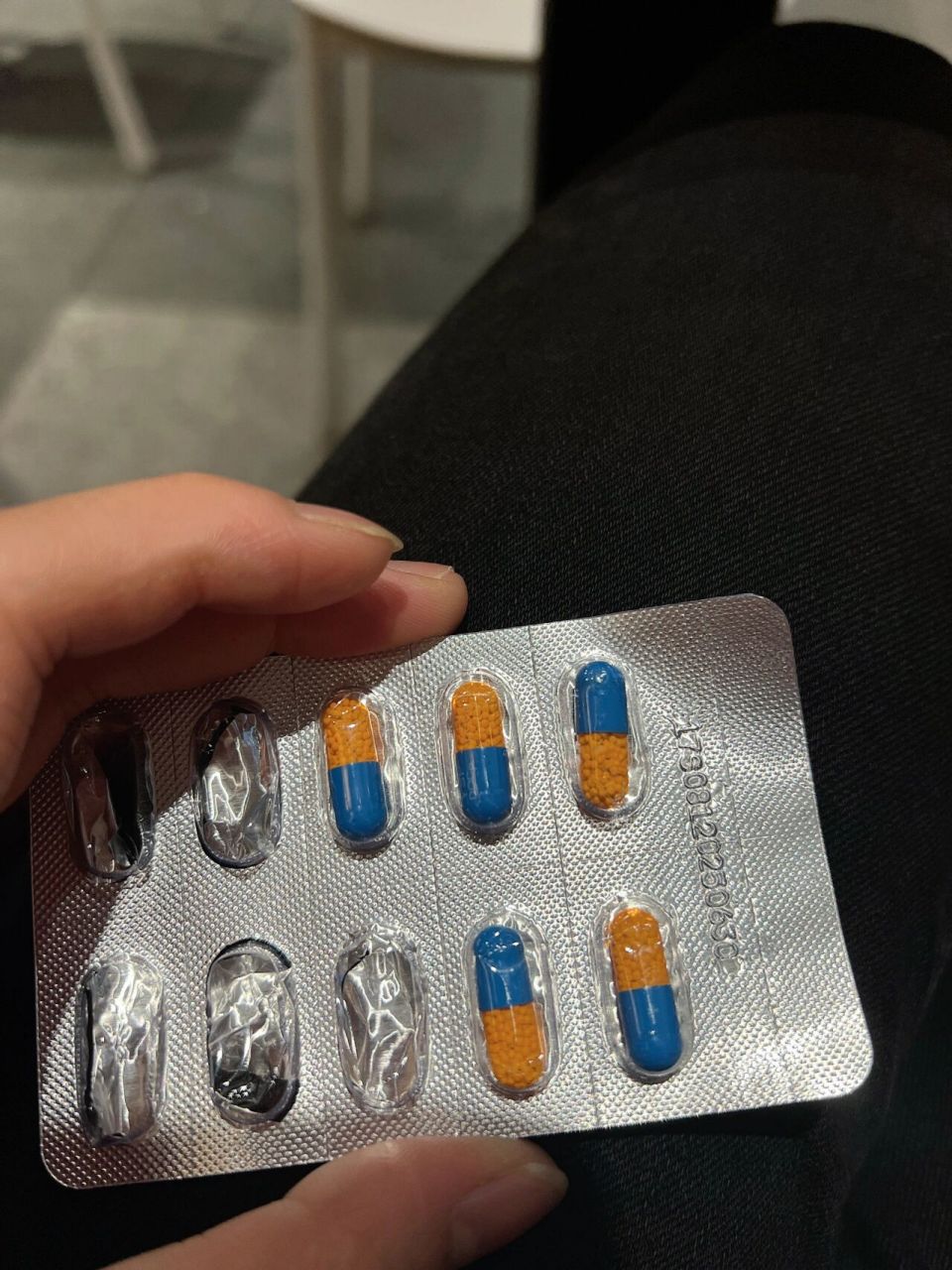 有没有人一样吃了这个药头痛头晕的正常吗