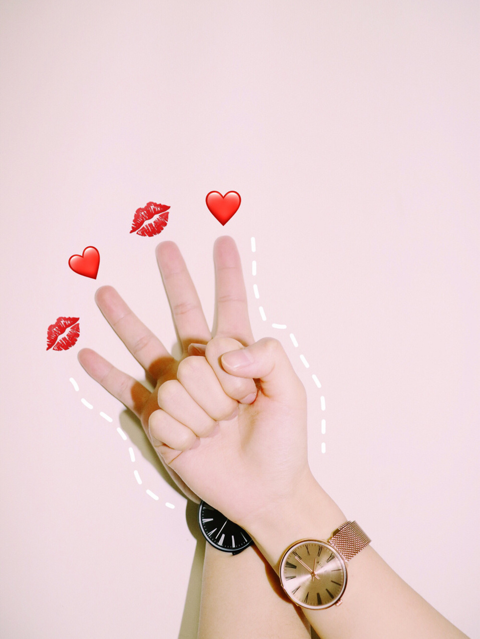 99分享一波最近超火的情侣手势拍照99 16615找一面干净的最好