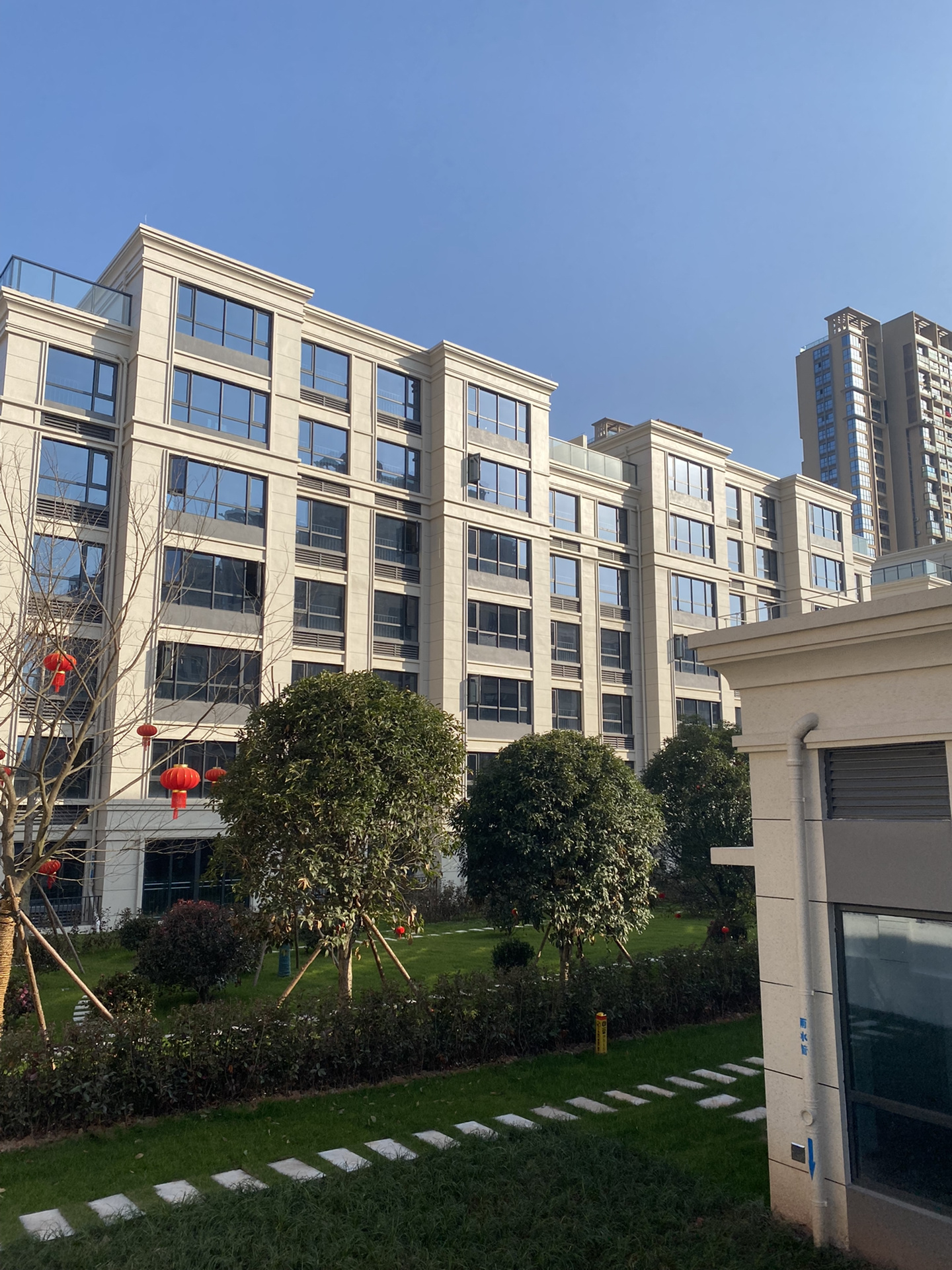 请问6层洋房选几楼?