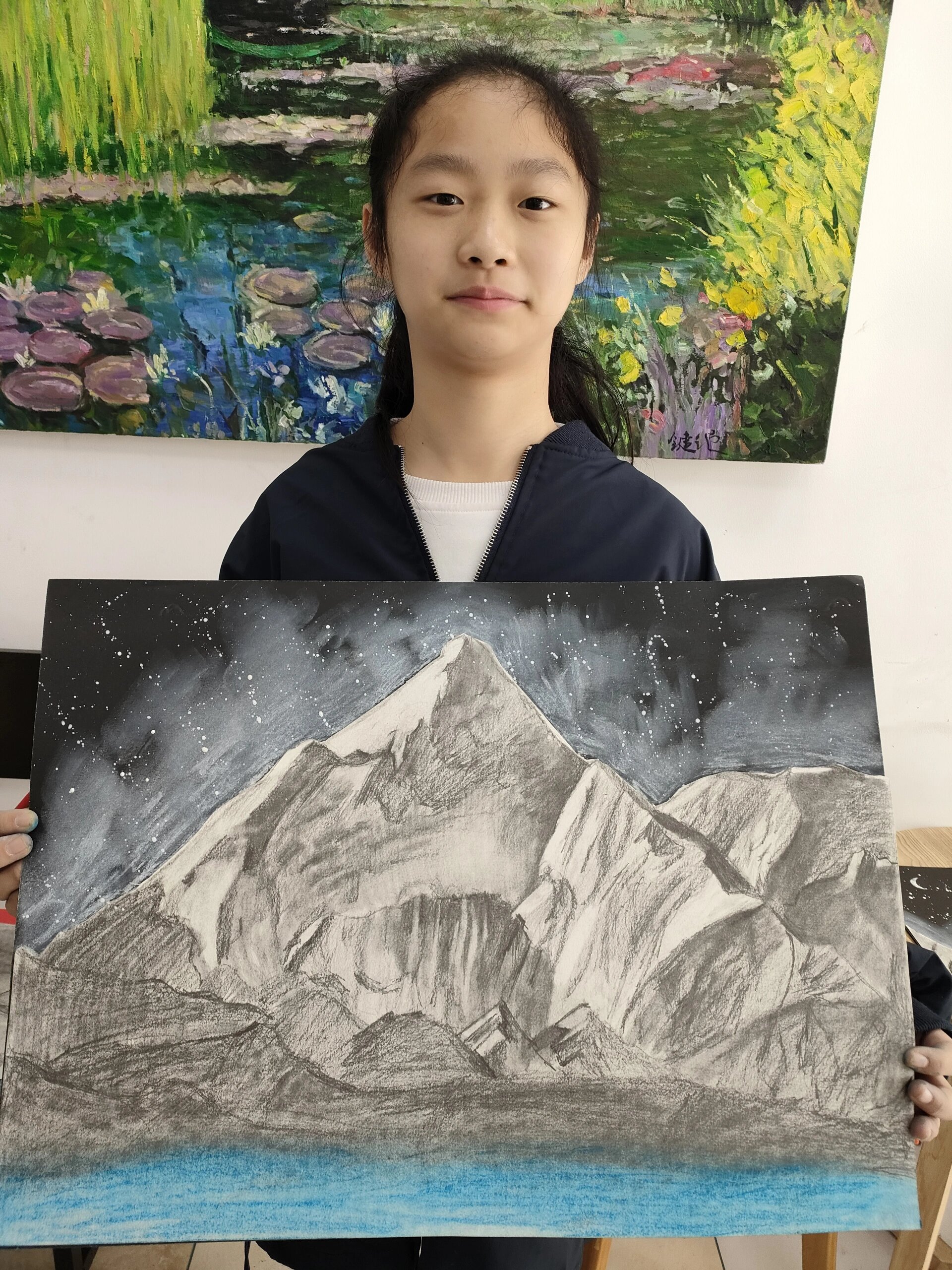 9到11岁美术课铅笔画《雪山》