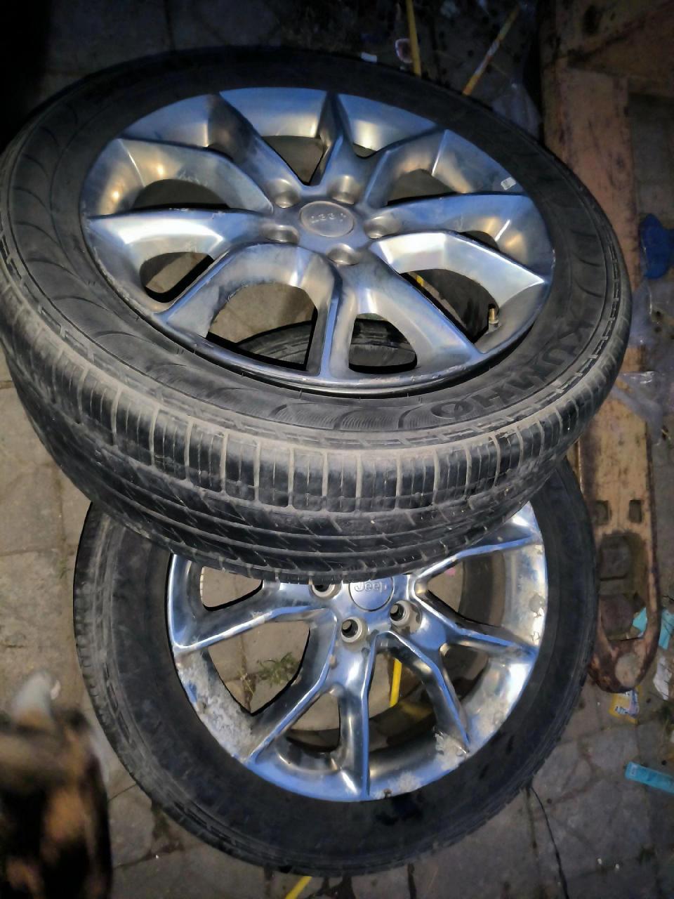 jeep16大切诺基3.020寸电镀轮毂.