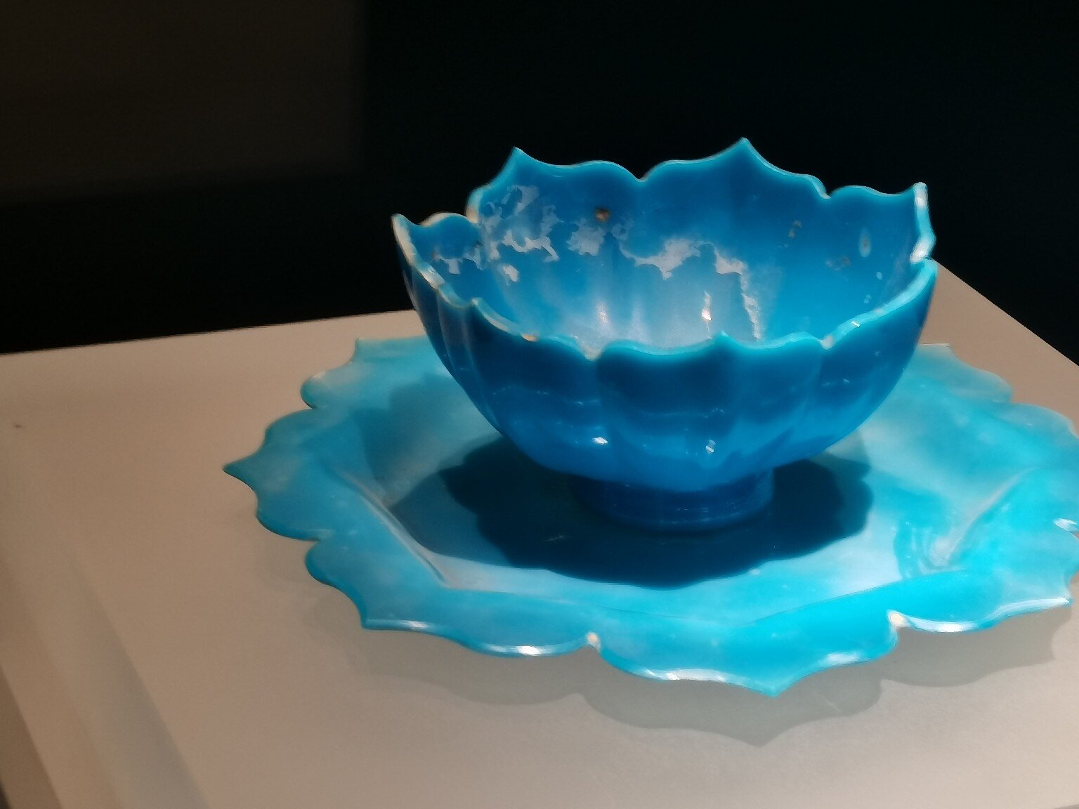 国宝级琉璃盏 荷花形玻璃托盏 甘肃省博物馆藏 当