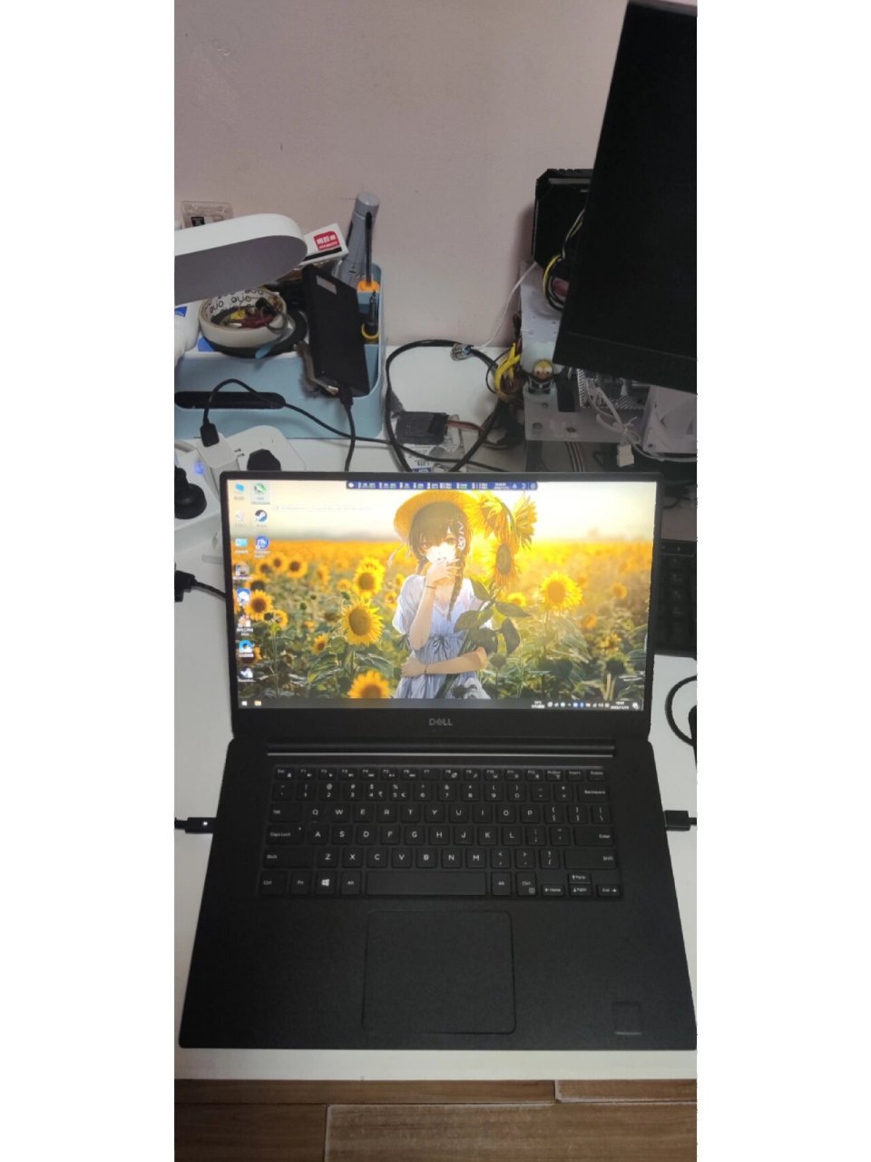 戴尔高端本xps15 9570 戴尔xps15 9570 i7独显笔记本 i7-8750h六核