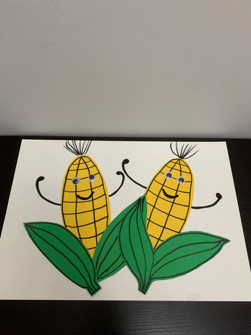 处暑主题幼儿粘土手工99玉米拼贴画 处暑,是二十四节气之第十四个