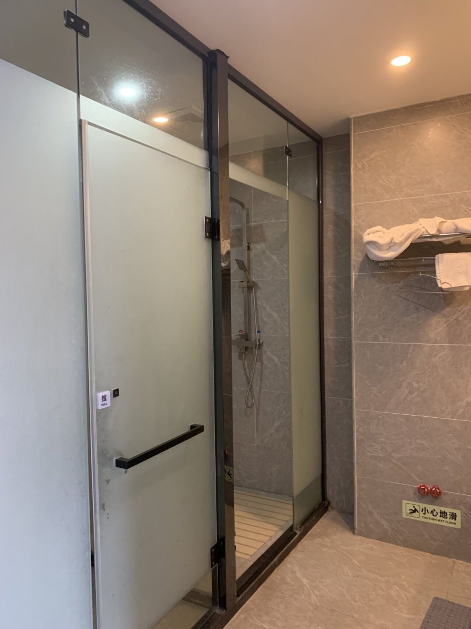 德天跨国瀑布自驾游之住宿篇 如果自驾去德天瀑布游玩,住在边陲小镇会