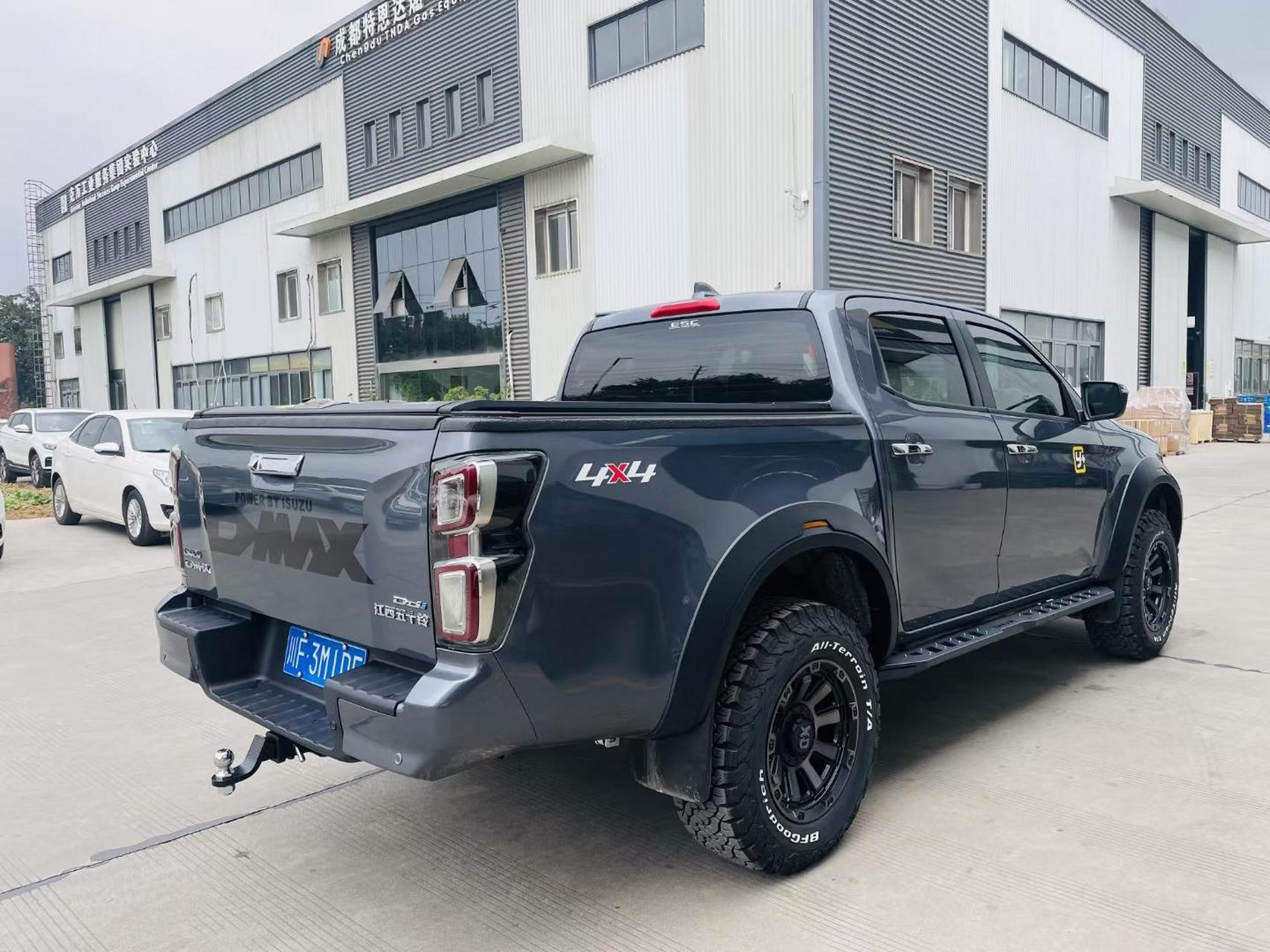 五十铃dmax 改装案例.