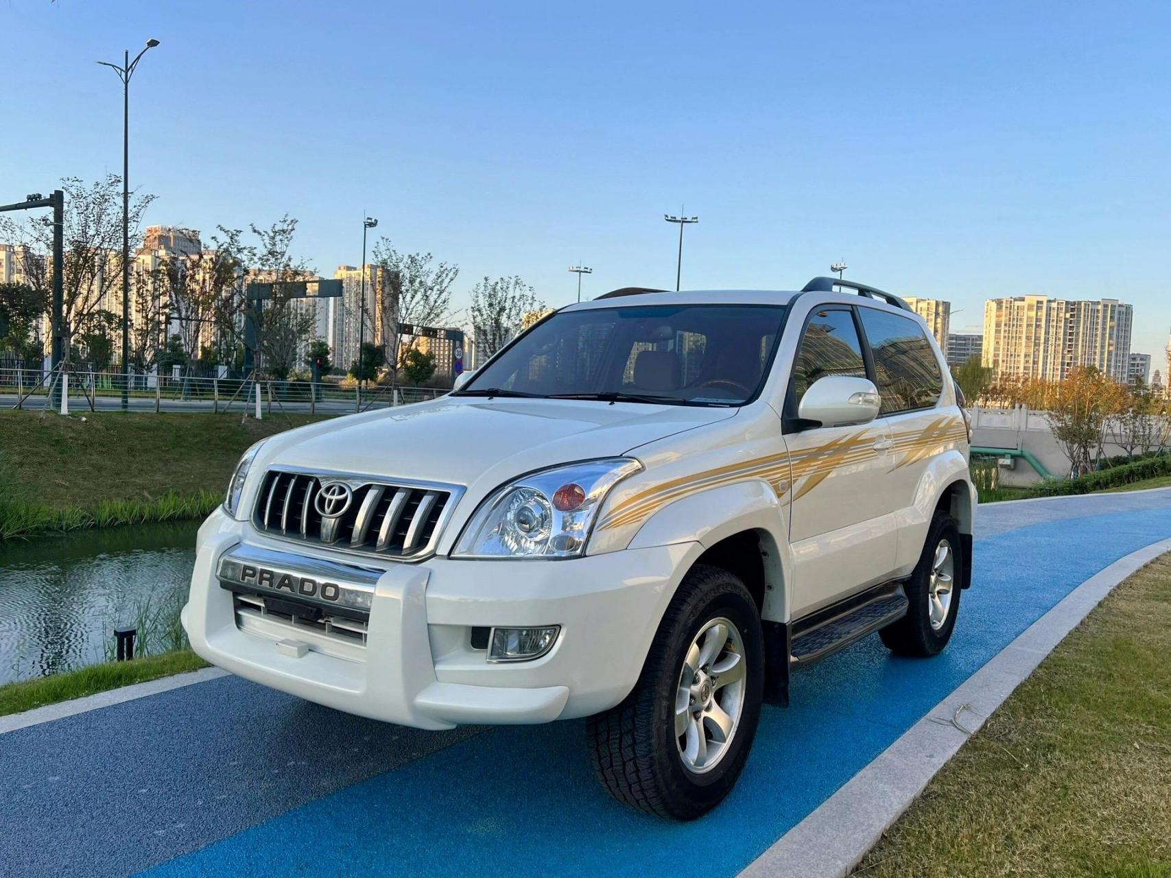 极品3门版丰田霸道lc120你喜欢吗.极品3门版丰田霸道lc120你喜欢吗?