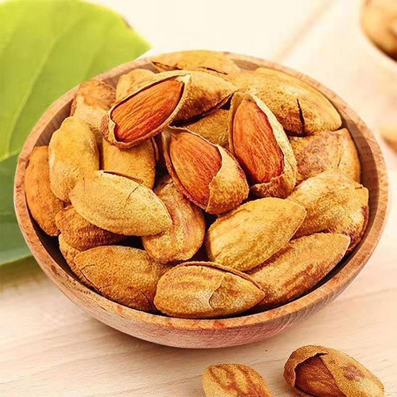 巴旦木大颗粒杏仁扁桃核仁带壳新旧包装一块发500g,13.9入!