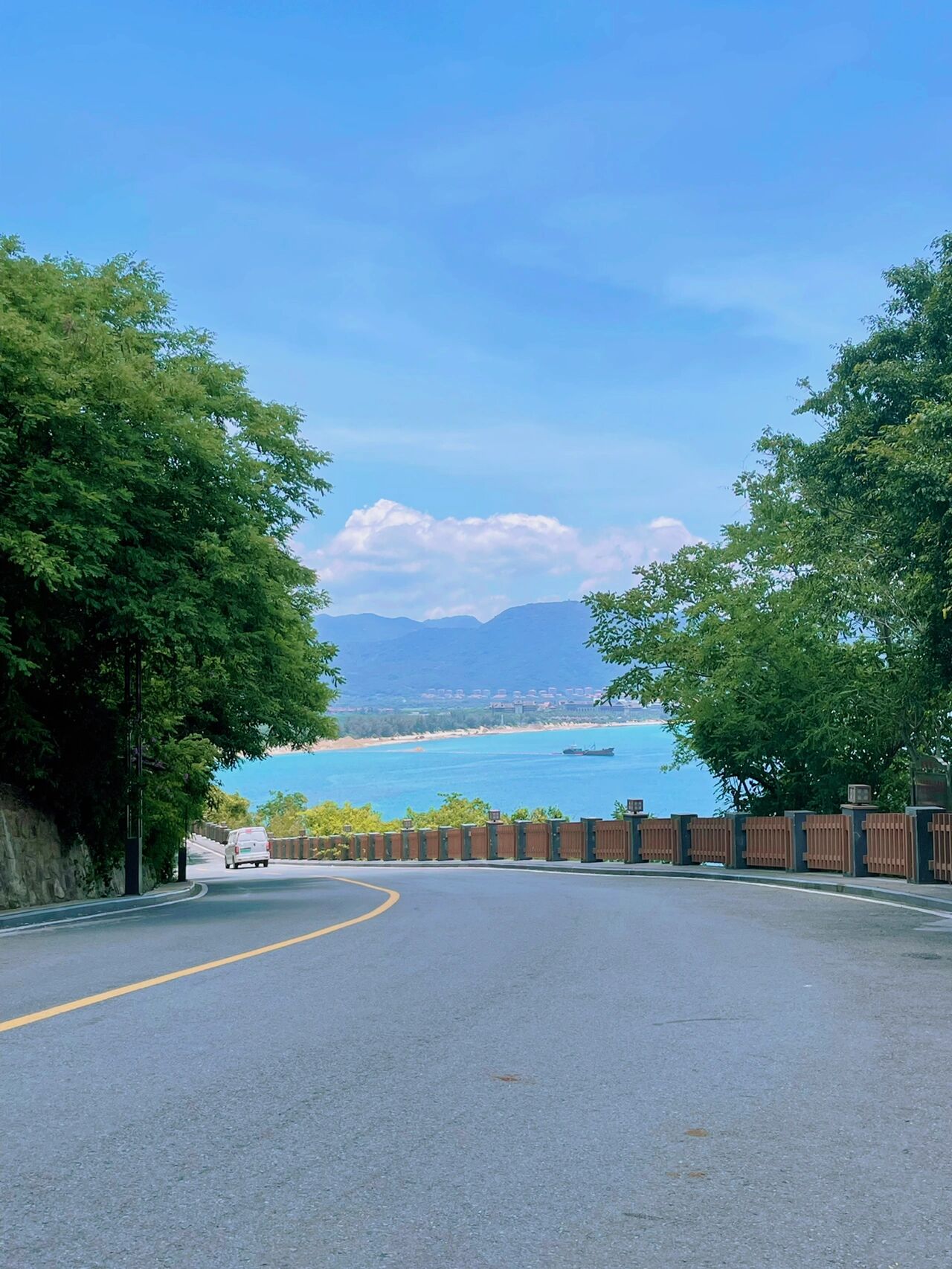 太阳湾|三亚最美的沿海公路6015山与海相伴98 在三亚这座有着