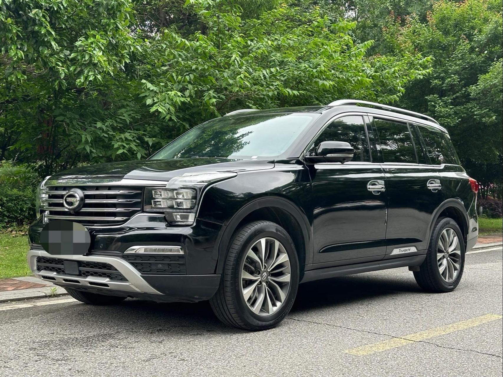 新货上架2017款广汽传祺gs8  320t 两驱豪华智联版,上牌时间2017年11