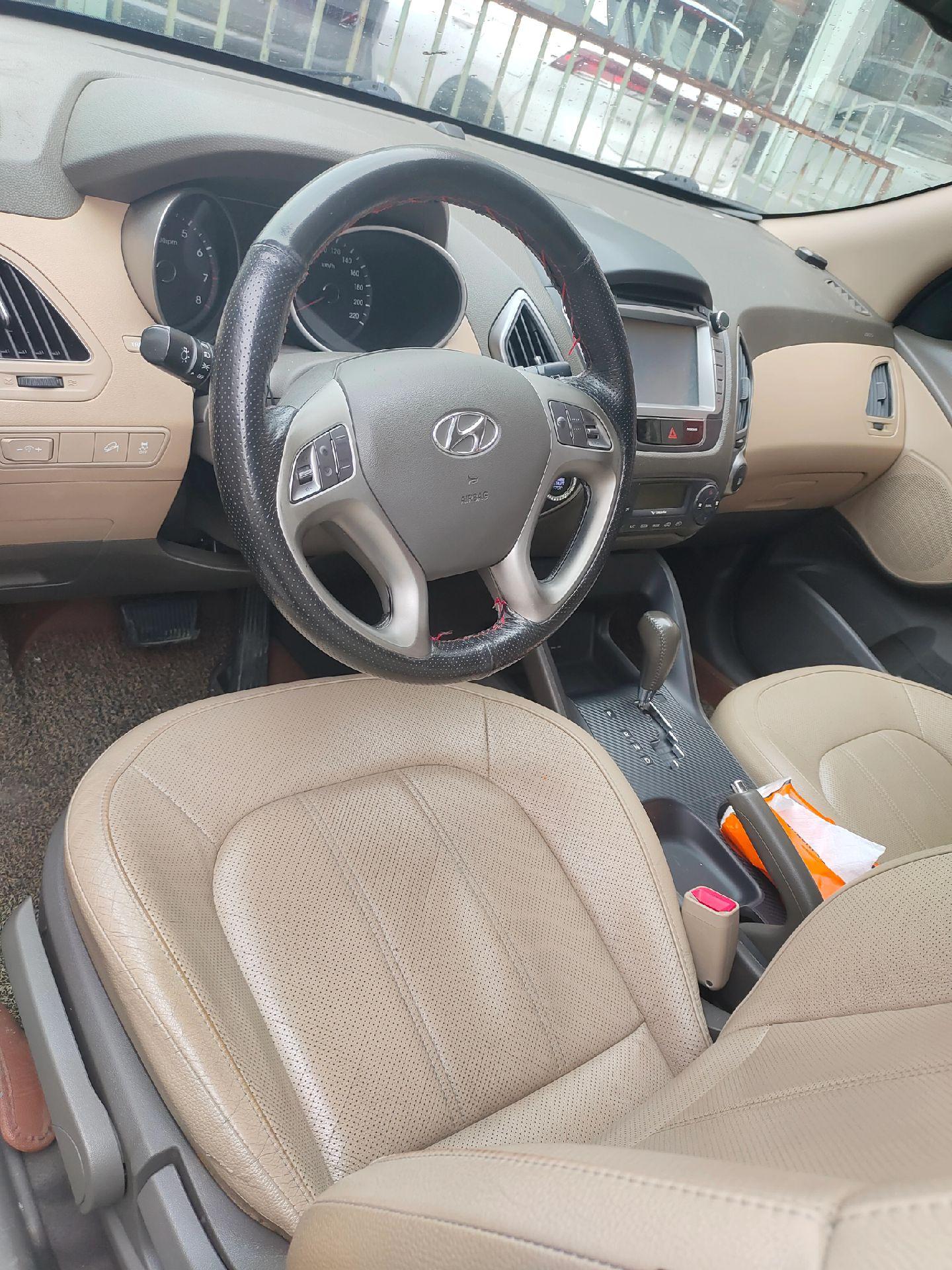 刚刚拿到13年北京现代x35,私家精品一手车原版无事故,2