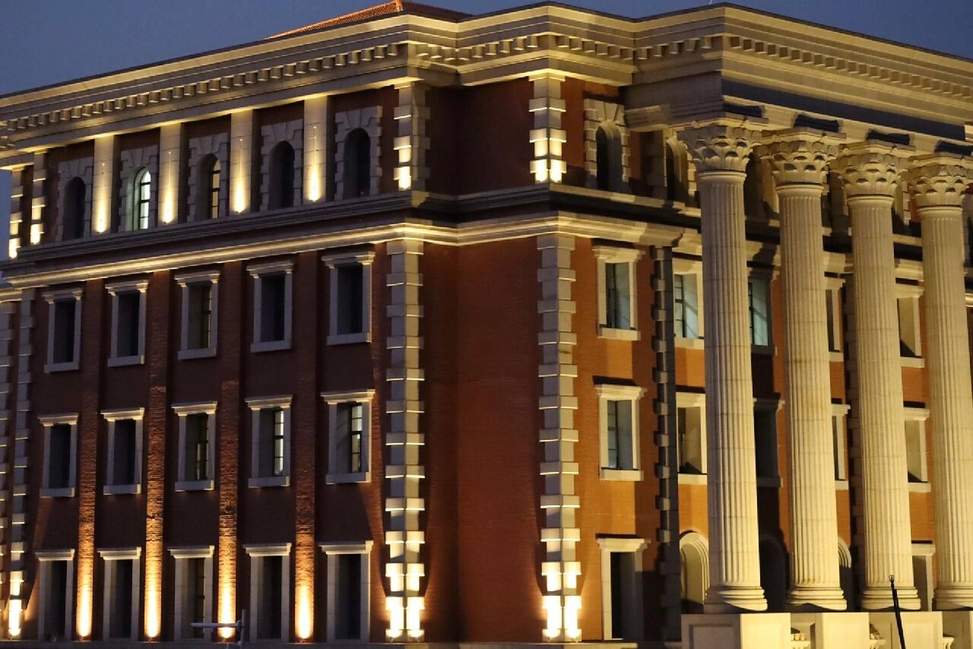 精心书写云大呈贡校区校园指南 作为非常爱出去溜达的人 已经把校园逛