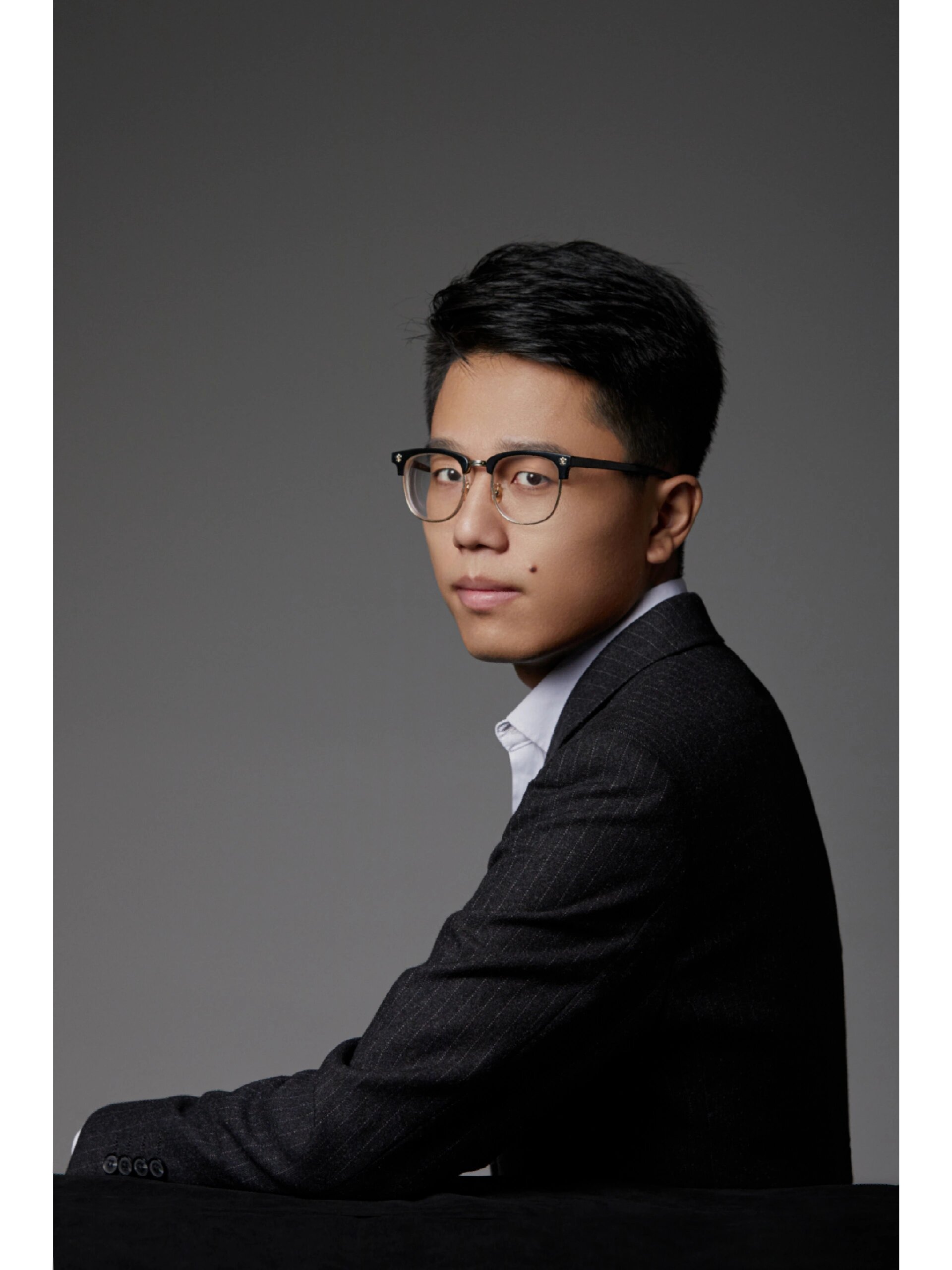 沉稳,成熟的男士商务形象照 成功男士 不需要过度的修饰和磨皮 他们