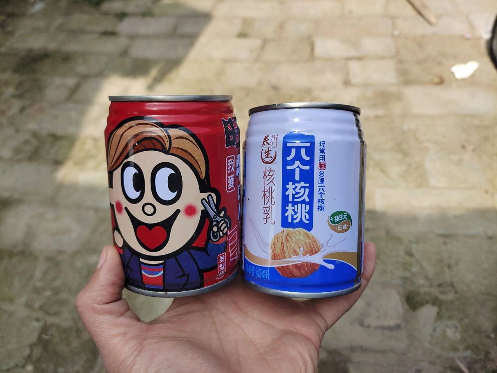 关于旺仔核桃的瓶子瓶盖怎么弄掉的具体步骤 用旺仔或其他易拉罐的