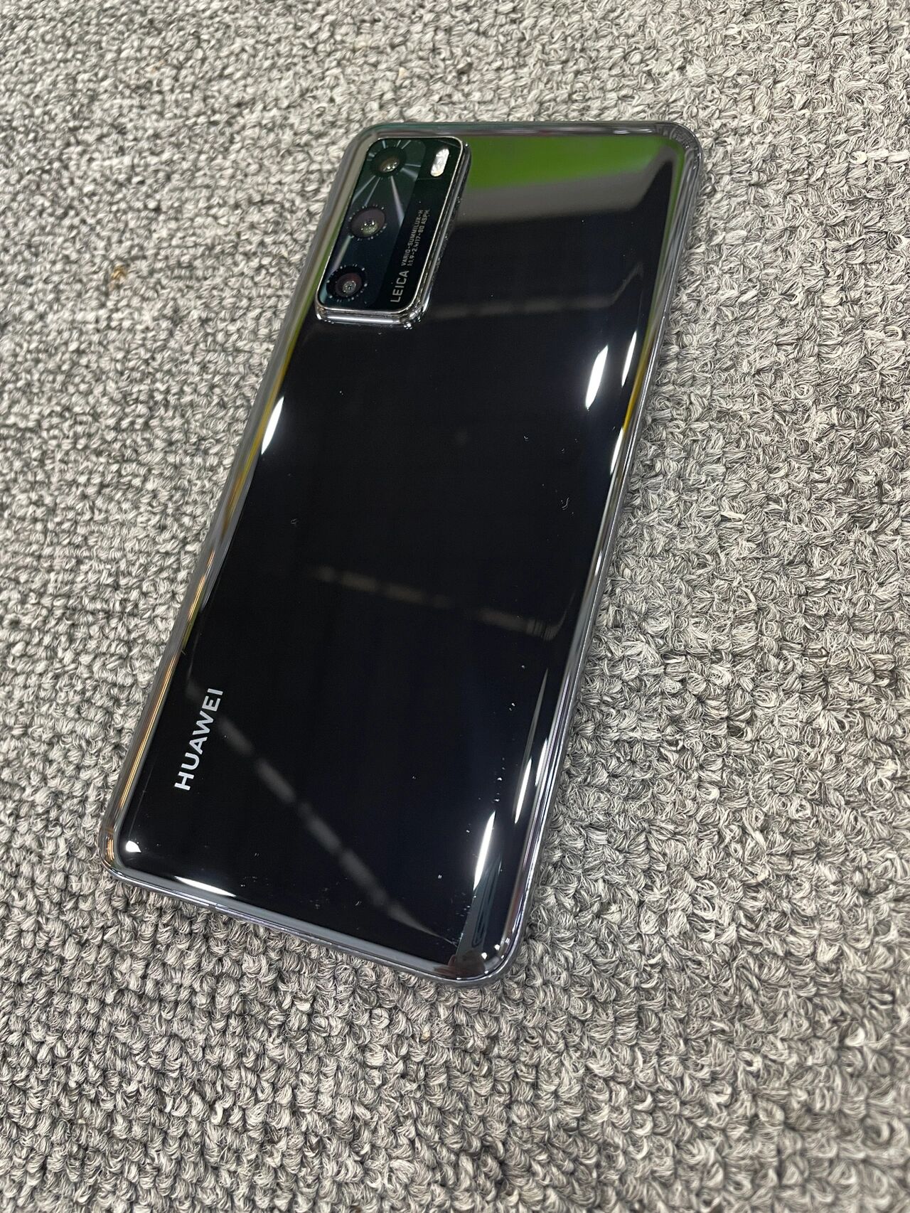 huawei p40 8 128g p40  8 128 亮黑色 5g手机 九成新,无拆无修,外观