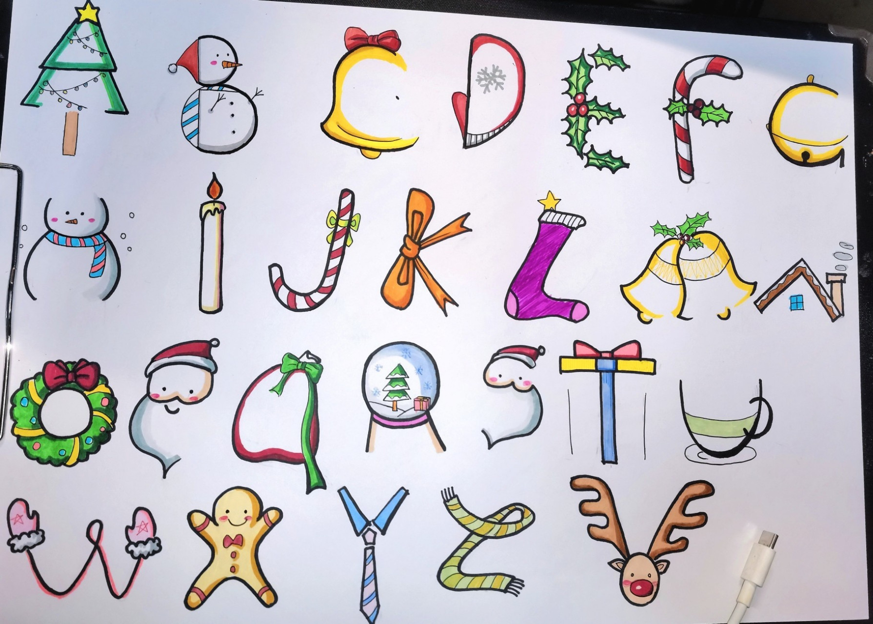 26字母 文字创意设计分享 圣诞元素 文字设计