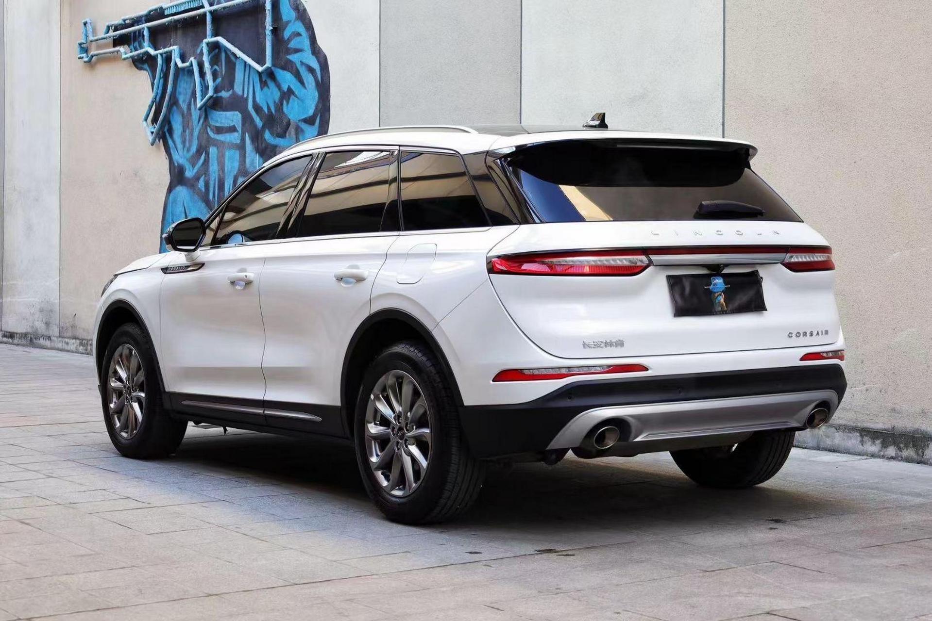 58万:::2021年林肯冒险家,2.