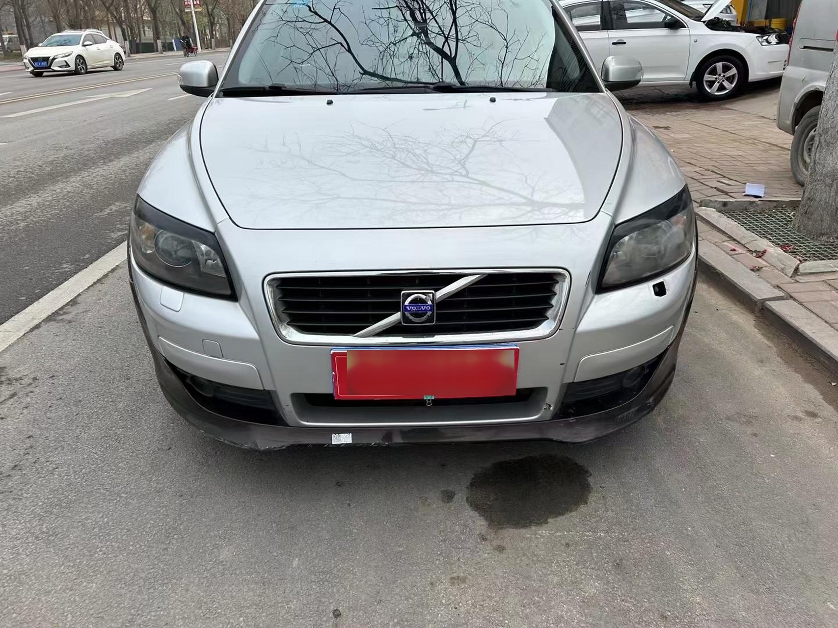 最到沃尔沃两门跑车一辆,车况原版,两门四座,喜欢精品老车的看过来