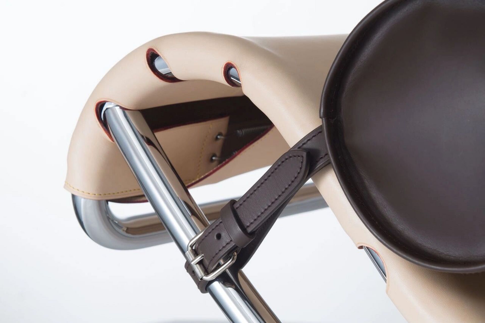 05lc4 chaise longue chair i 柯布西耶躺椅 名字:lc4 chaise