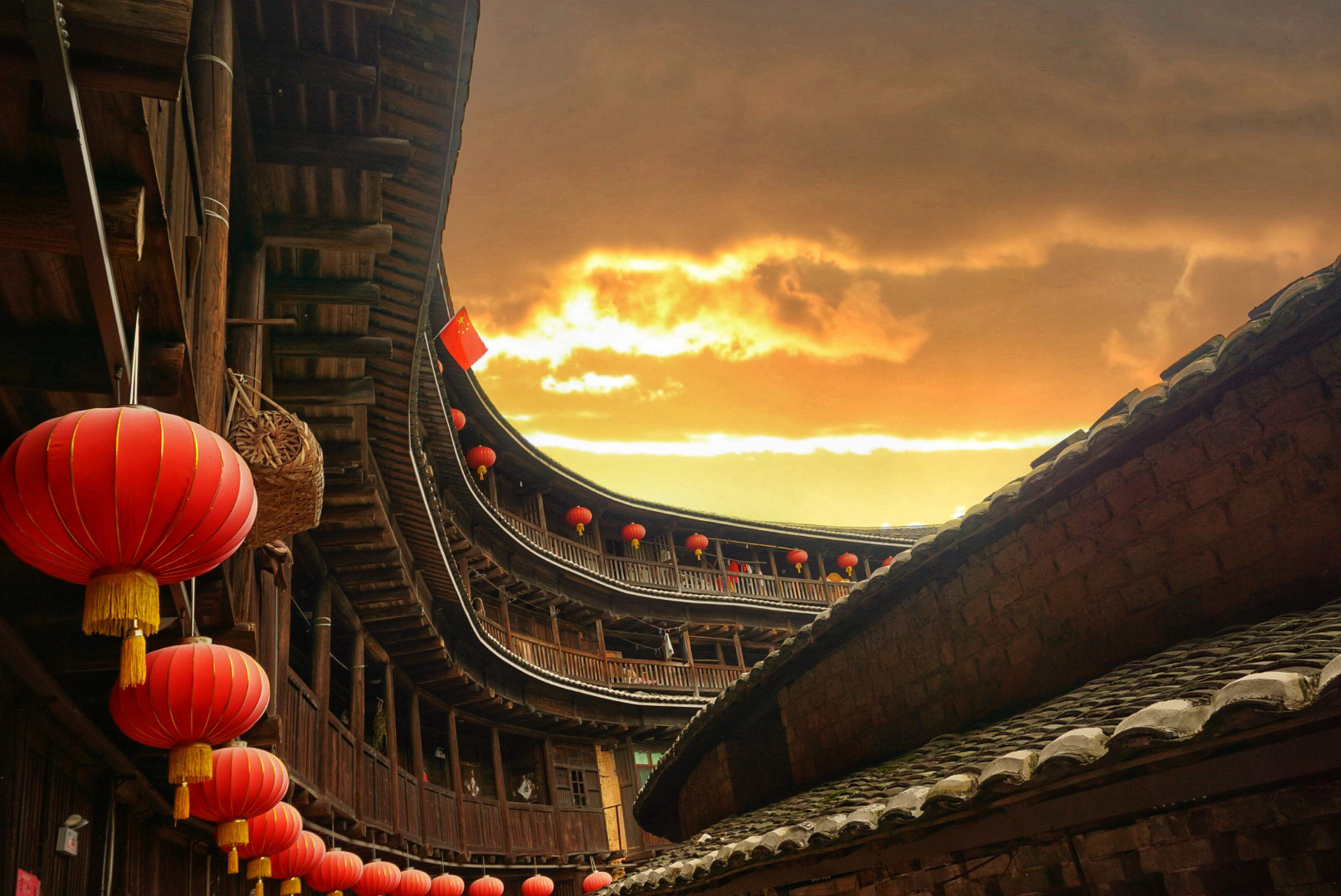 大鱼海棠取景地|福建永定土楼 椿去湫来 海棠花开 用砖瓦环出一道生生