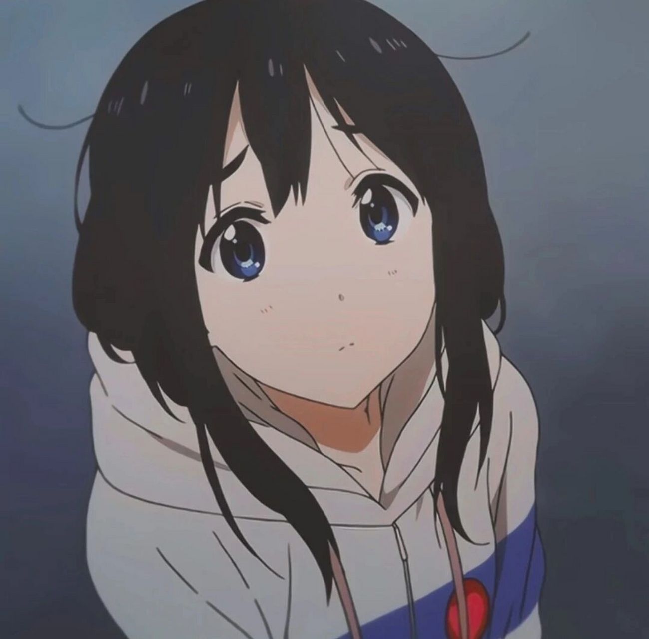 孤独┃伤心感女生头像 没有人规定一朵花必须长成玫瑰或者向日葵.