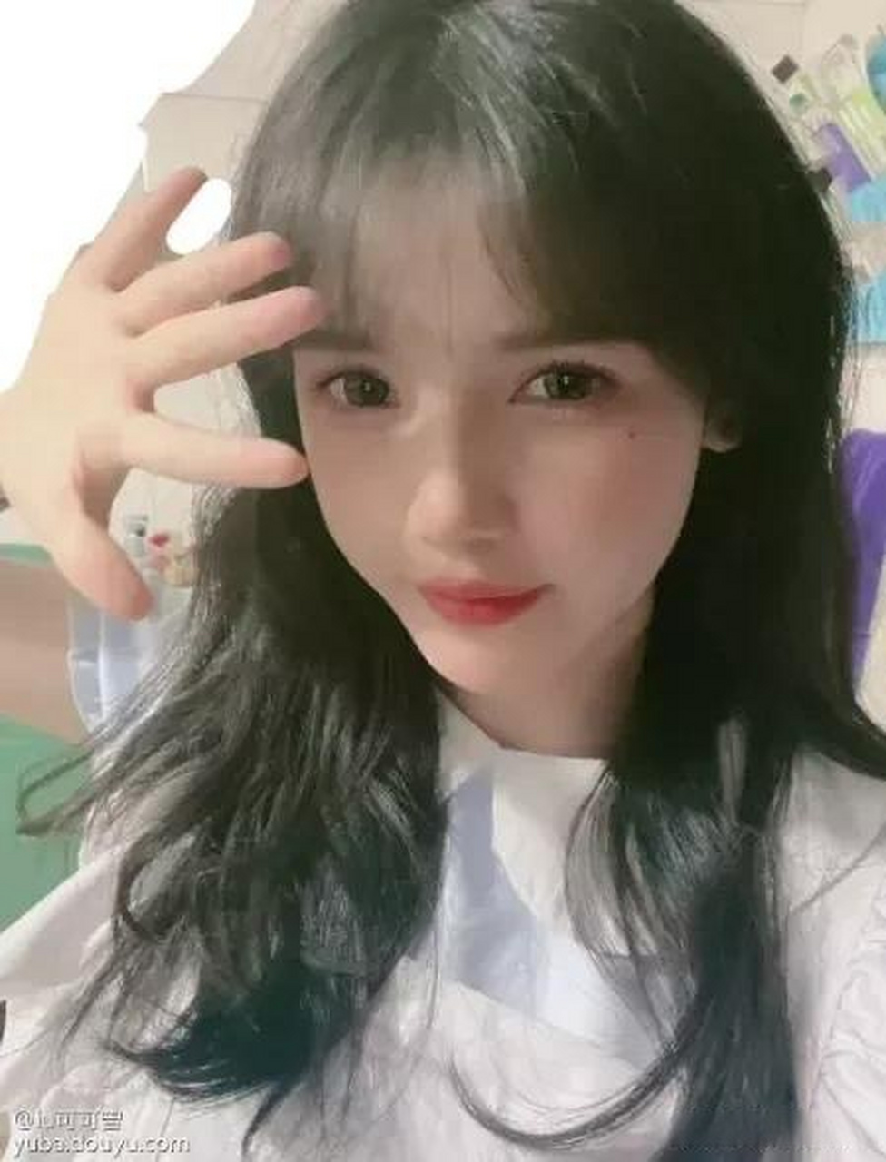 近日,杜佳丽在和喵小莎连麦期间,被问及何时结婚的话题,对此杜佳丽