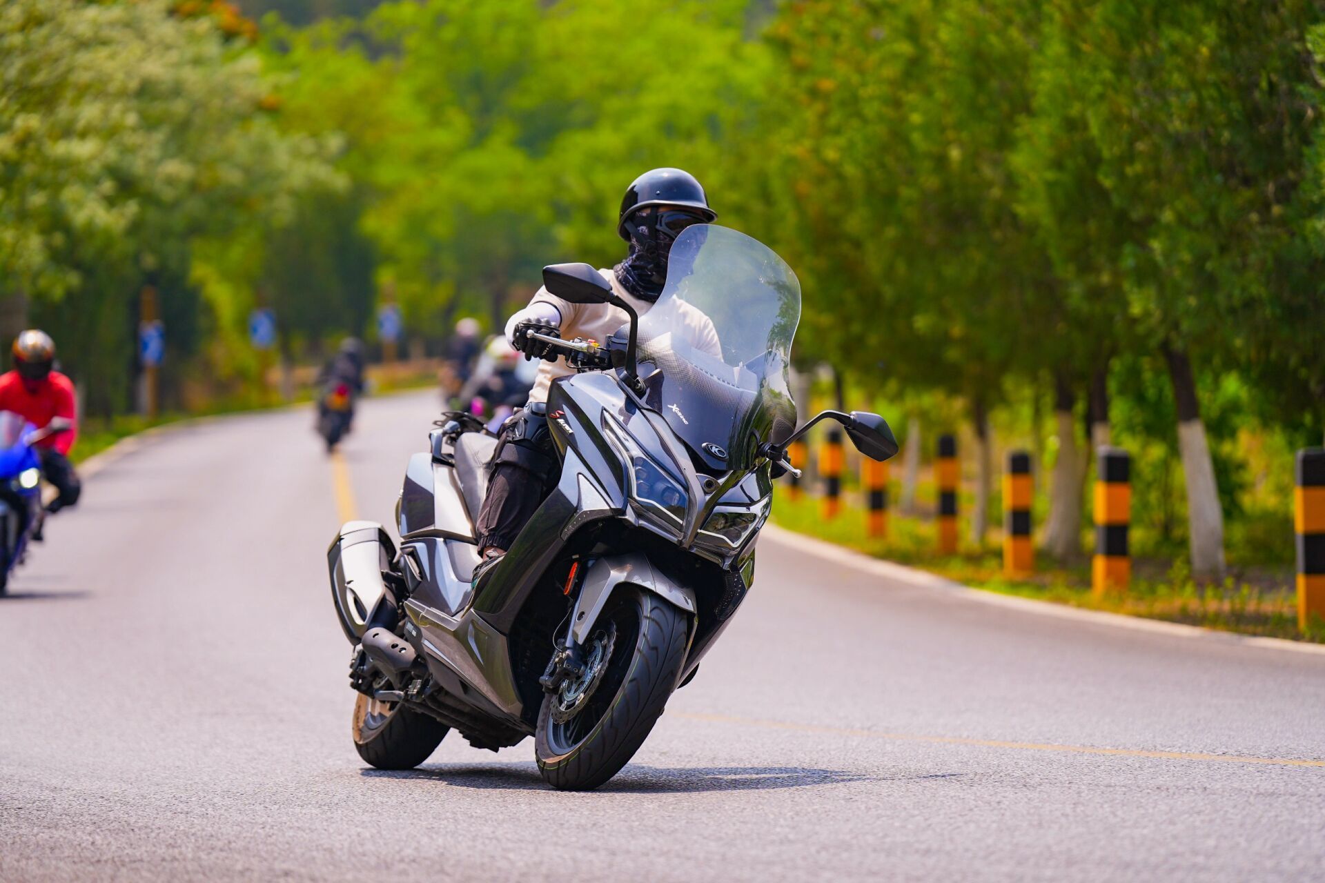 光阳赛艇s400(国产) 4000公里骑行感受 优点 1.