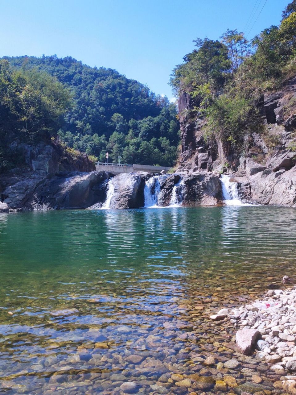 嵊州免费景点 99地点:嵊州浙溪村 西施岩村(导航到那但一路可以玩