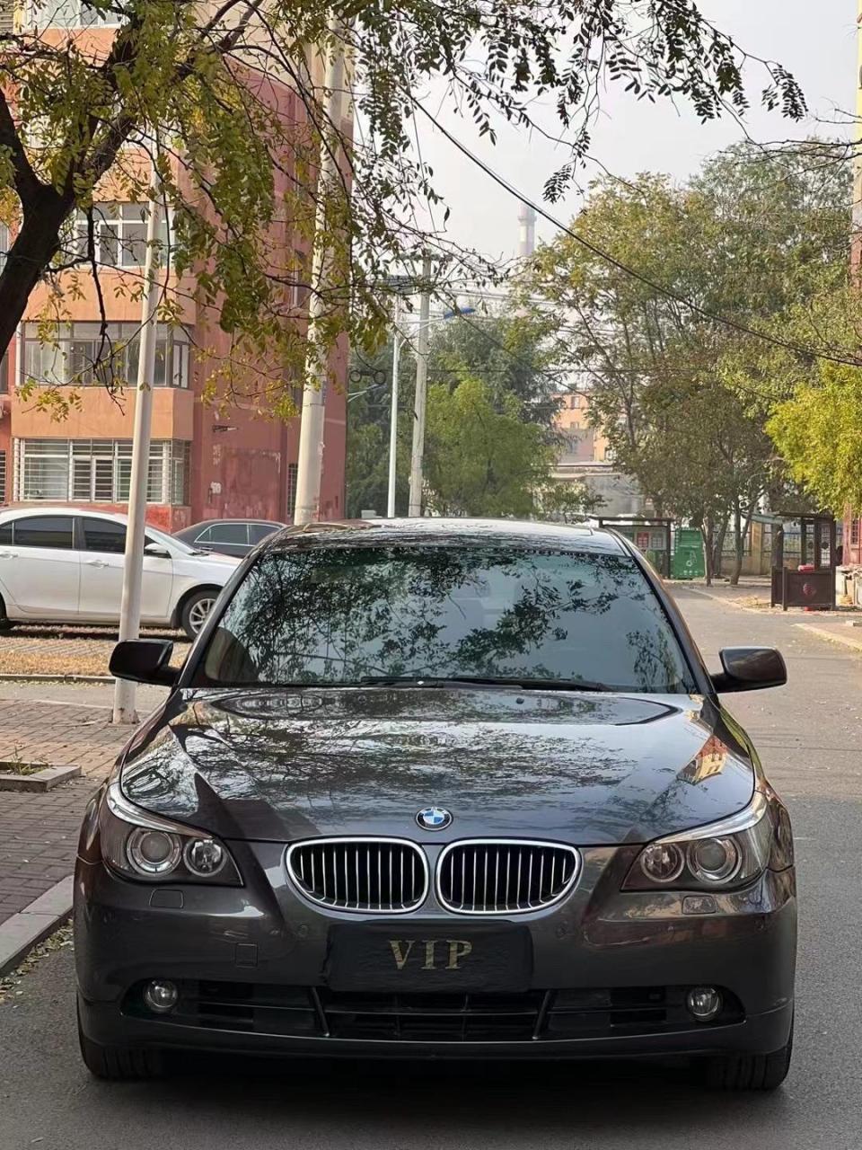 五系.07年1月bmw-525li,加长,底盘代号e60,搭载2.