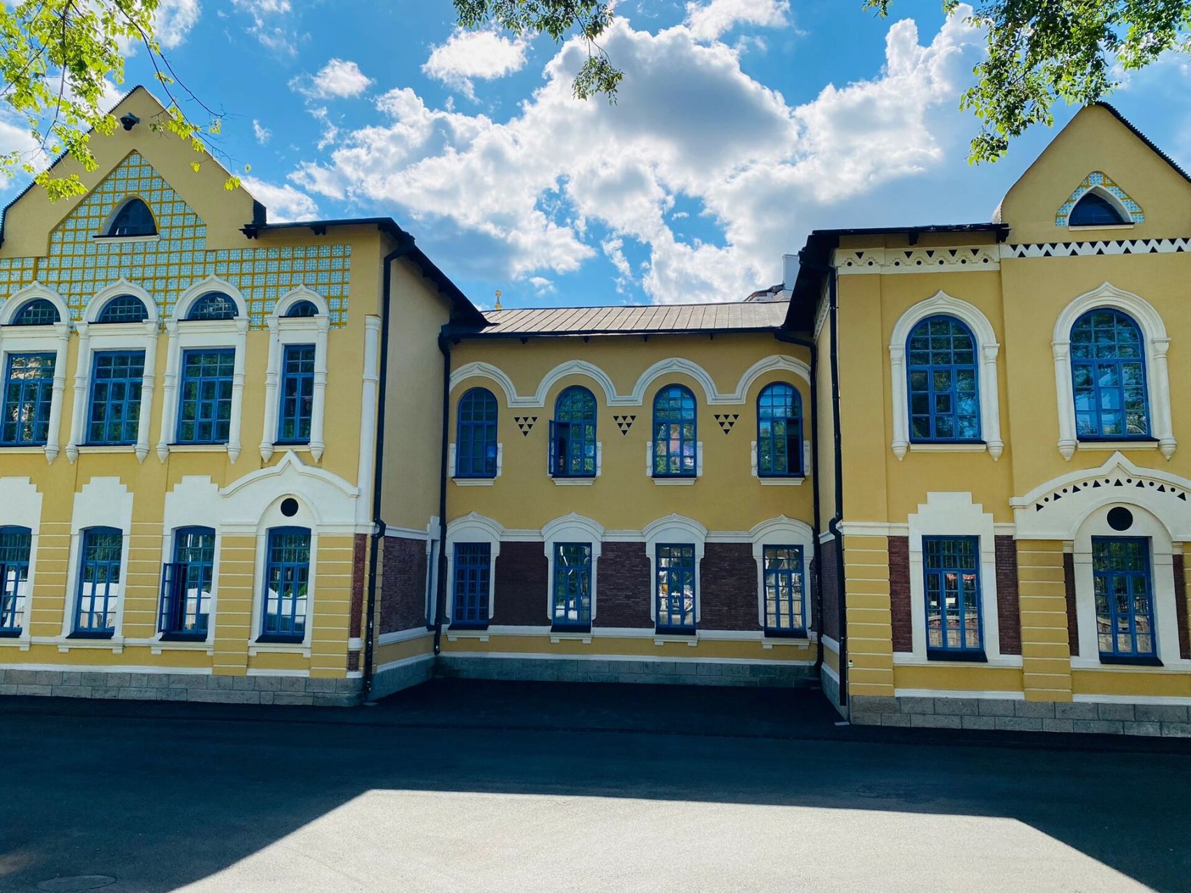 值得一去的博物馆～绥芬河博物馆  绥芬河博物馆原是绥芬河苏俄学校