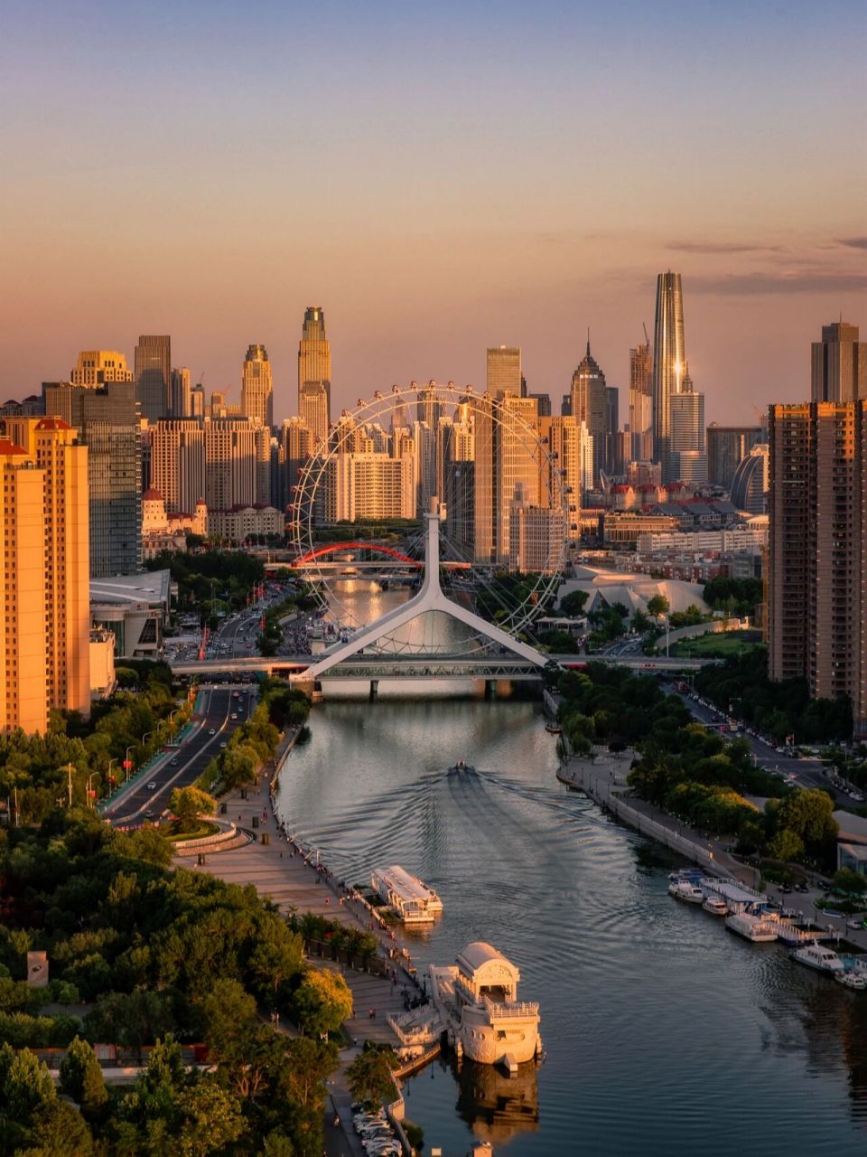 繁华的夜|天津夜景 "天津之眼"是世界上最高的摩天轮,也是世界上唯一