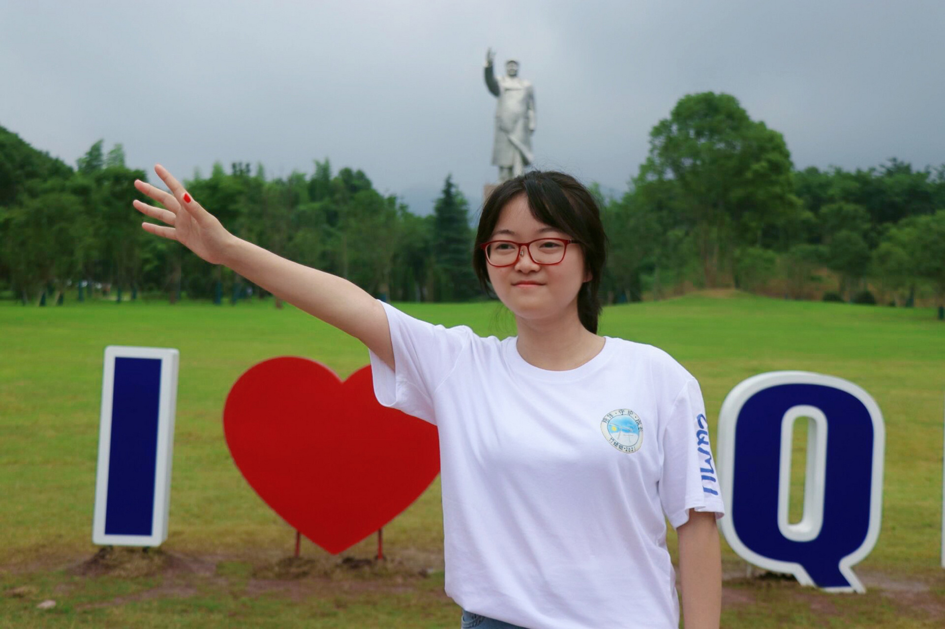 [重庆医科大学竹蜻蜓支教团队队服照]个人篇 乖乖萍萍|"生活明朗 万物
