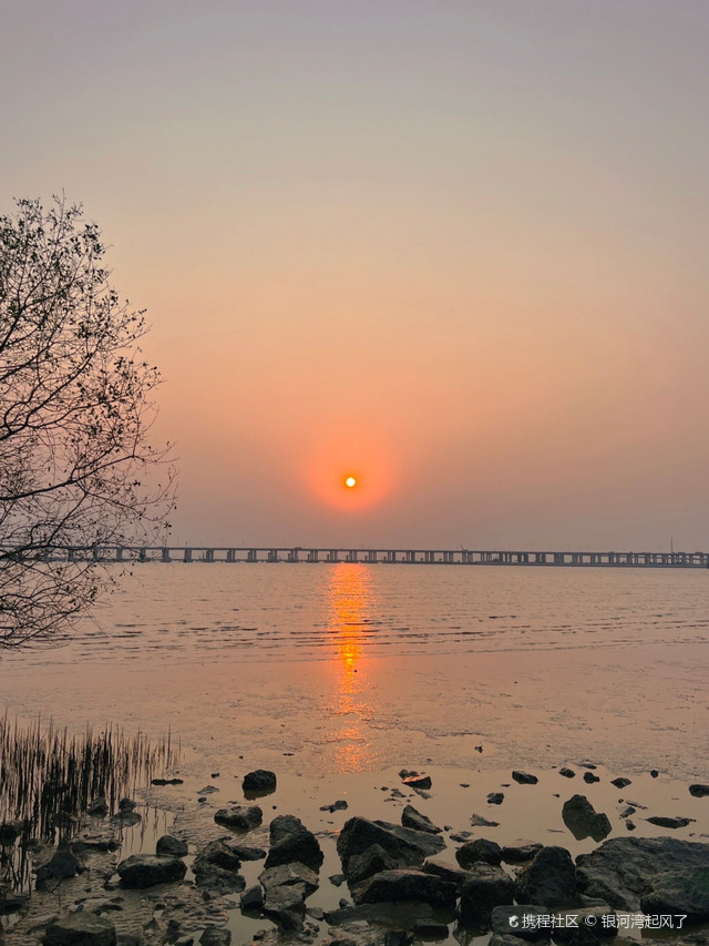 深圳宝安海边图片