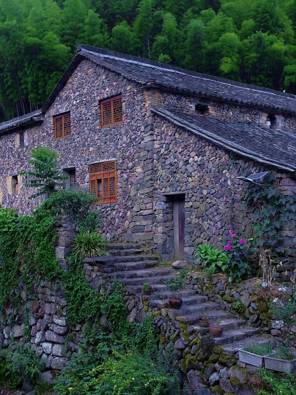 中国最美古村落|浙江丽水岩下石头村 被央视和《中国国家地理》90