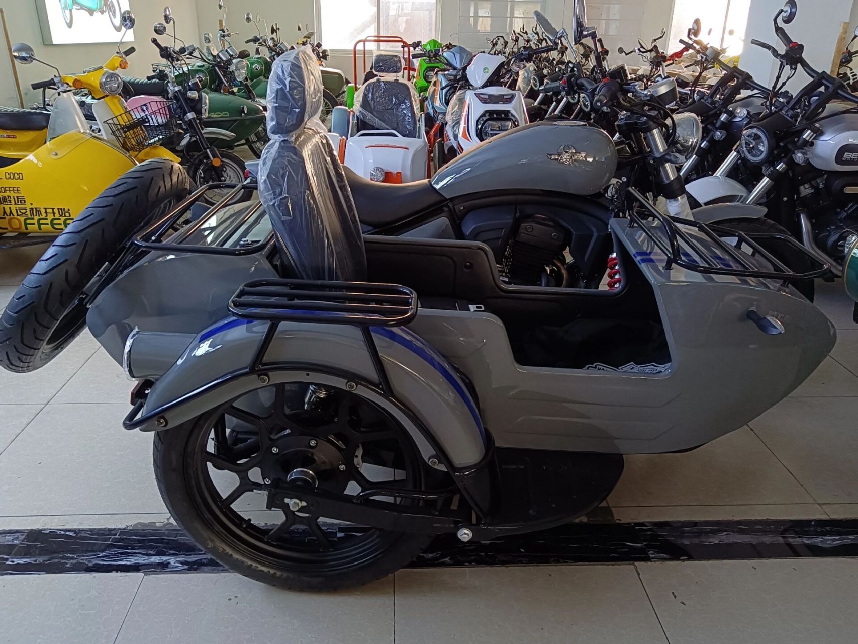 大地鹰王梦马400边三轮摩托车 全新现货:大地鹰王梦马400边三轮摩托车